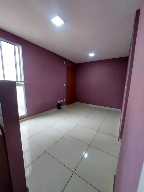 Comprar Apartamentos / Padr&atilde;o em Suzano R$ 230.000,00 - Foto 18