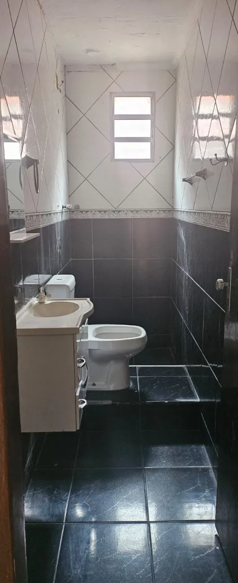 Alugar Apartamentos / Padr&atilde;o em Suzano R$ 1.120,00 - Foto 6