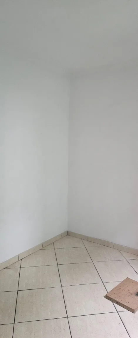 Alugar Apartamentos / Padr&atilde;o em Suzano R$ 1.120,00 - Foto 12