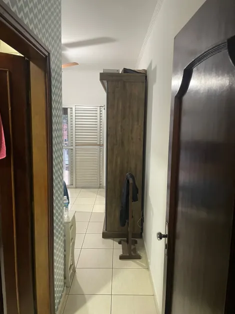 Comprar Casas / Sobrado em Suzano R$ 490.000,00 - Foto 18