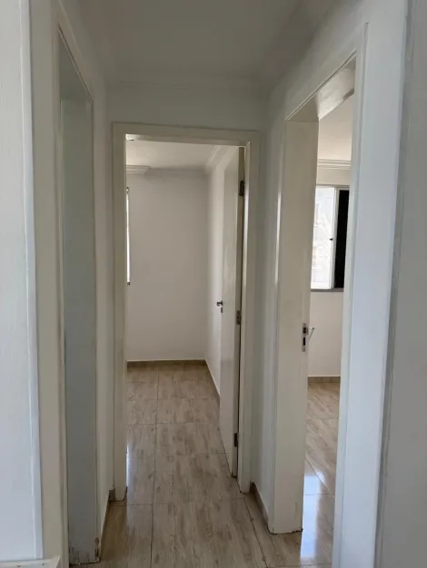 Comprar Apartamentos / Padrão em Mogi das Cruzes R$ 235.000,00 - Foto 4