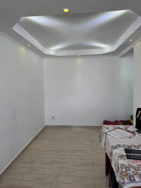 Comprar Apartamentos / Padrão em Mogi das Cruzes R$ 235.000,00 - Foto 3