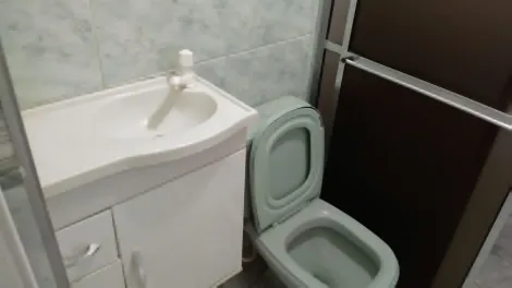 Comprar Apartamentos / Padr&atilde;o em Suzano R$ 220.000,00 - Foto 6