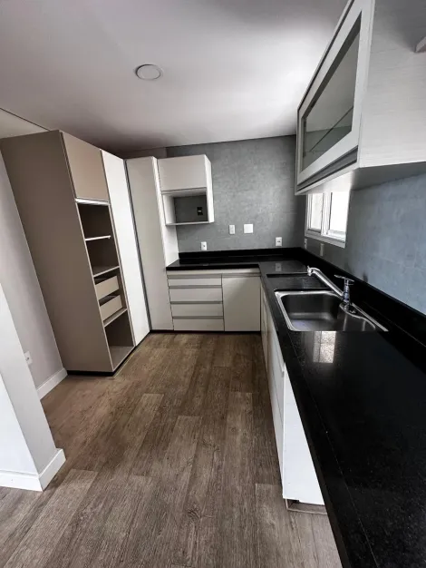 Alugar Apartamentos / Padr&atilde;o em Suzano R$ 4.215,00 - Foto 7