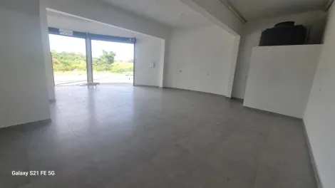 Alugar Sal&otilde;es / Sal&atilde;o em Suzano R$ 2.600,00 - Foto 2