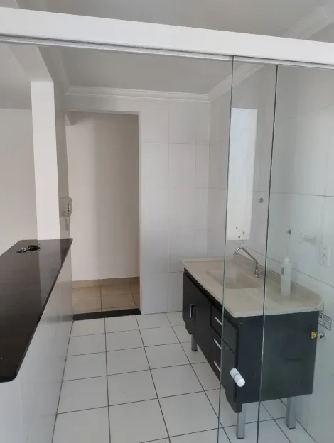 Comprar Apartamentos / Padr&atilde;o em Suzano R$ 230.000,00 - Foto 13