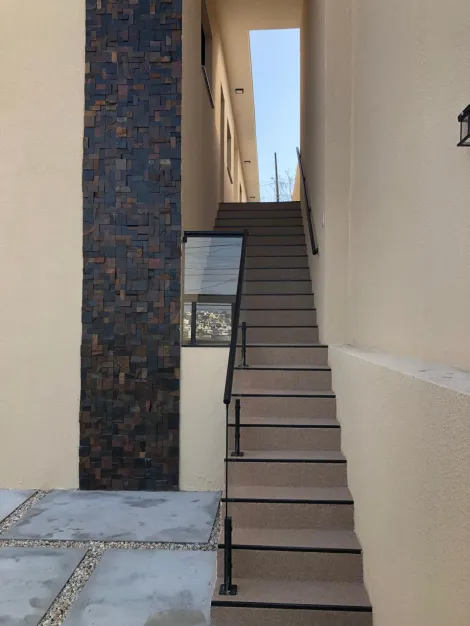 Comprar Casas / Sobrado em Mogi das Cruzes R$ 570.000,00 - Foto 6