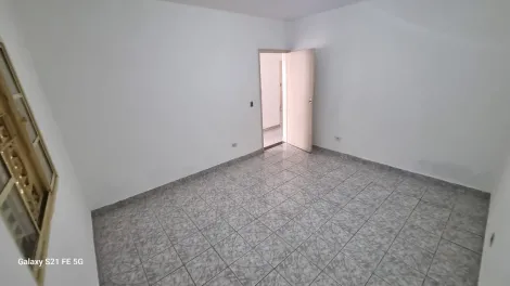 Alugar Casas / T&eacute;rrea em Suzano R$ 1.600,00 - Foto 18
