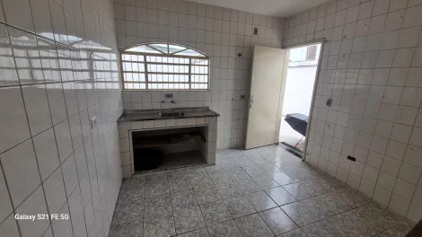 Alugar Casas / T&eacute;rrea em Suzano R$ 1.600,00 - Foto 9