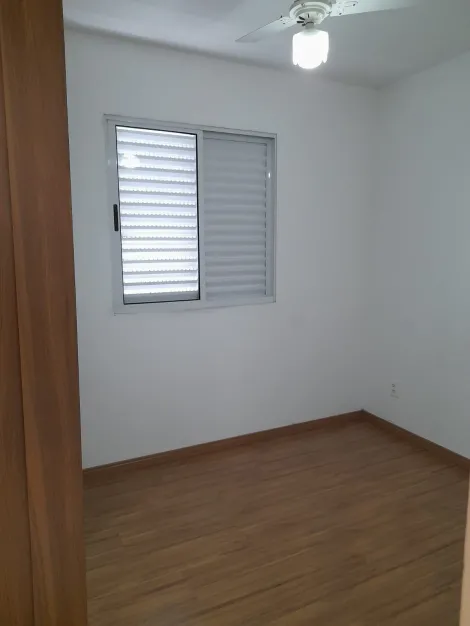 Alugar Apartamentos / Padr&atilde;o em Suzano R$ 1.300,00 - Foto 5