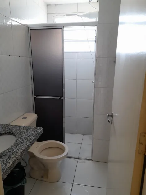 Alugar Apartamentos / Padr&atilde;o em Suzano R$ 1.300,00 - Foto 9