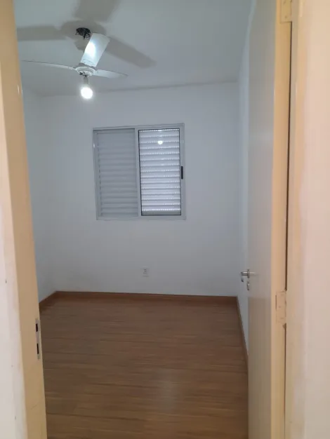 Alugar Apartamentos / Padr&atilde;o em Suzano R$ 1.300,00 - Foto 12