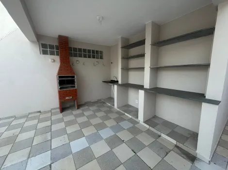 Comprar Casas / Sobrado em Suzano R$ 650.000,00 - Foto 4