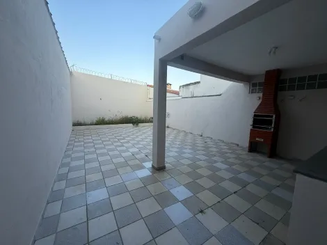 Comprar Casas / Sobrado em Suzano R$ 650.000,00 - Foto 5