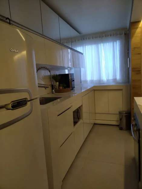 Alugar Apartamentos / Padr&atilde;o em Suzano R$ 1.160,00 - Foto 1