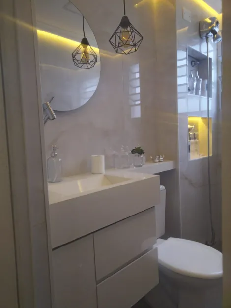 Alugar Apartamentos / Padr&atilde;o em Suzano R$ 1.160,00 - Foto 15