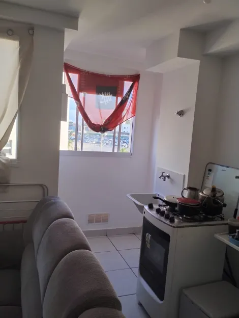 Comprar Apartamentos / Padr&atilde;o em Suzano R$ 230.000,00 - Foto 3