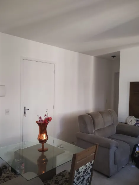 Comprar Apartamentos / Padr&atilde;o em Suzano R$ 230.000,00 - Foto 2