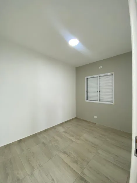 Comprar Apartamentos / Padr&atilde;o em Suzano R$ 325.000,00 - Foto 5