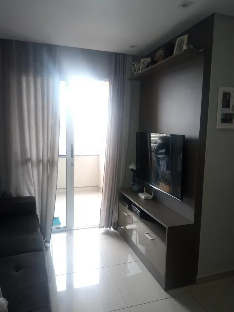 Comprar Apartamentos / Padr&atilde;o em Suzano R$ 270.000,00 - Foto 1