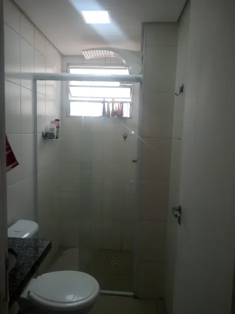 Comprar Apartamentos / Padr&atilde;o em Suzano R$ 270.000,00 - Foto 16