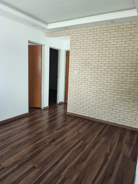 Comprar Apartamentos / Padr&atilde;o em Suzano R$ 210.000,00 - Foto 6