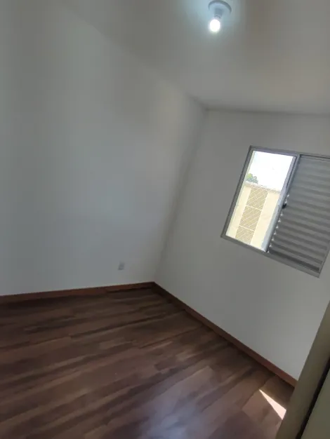 Comprar Apartamentos / Padr&atilde;o em Suzano R$ 210.000,00 - Foto 12