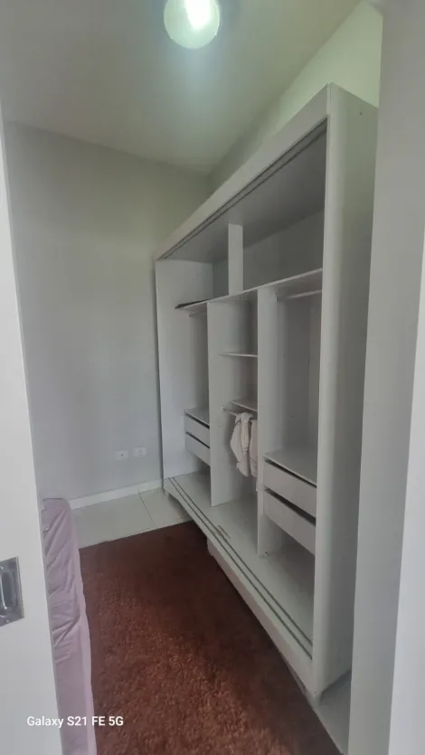 Alugar Apartamentos / Kitchnet em Suzano R$ 1.500,00 - Foto 6