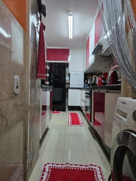 Comprar Casas / Condom&iacute;nio em Suzano R$ 425.000,00 - Foto 4