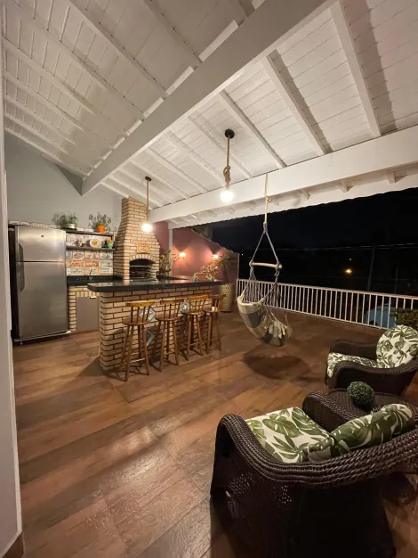 Comprar Casas / Sobrado em Suzano R$ 740.000,00 - Foto 2