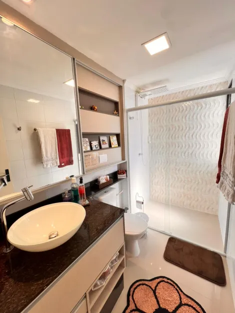 Comprar Apartamentos / Padr&atilde;o em Suzano R$ 440.000,00 - Foto 14