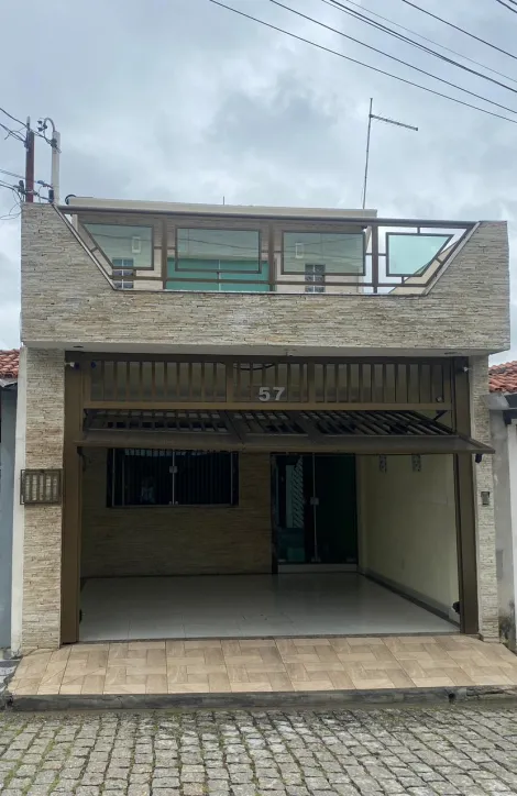 Comprar Casas / Sobrado em Suzano R$ 580.000,00 - Foto 1