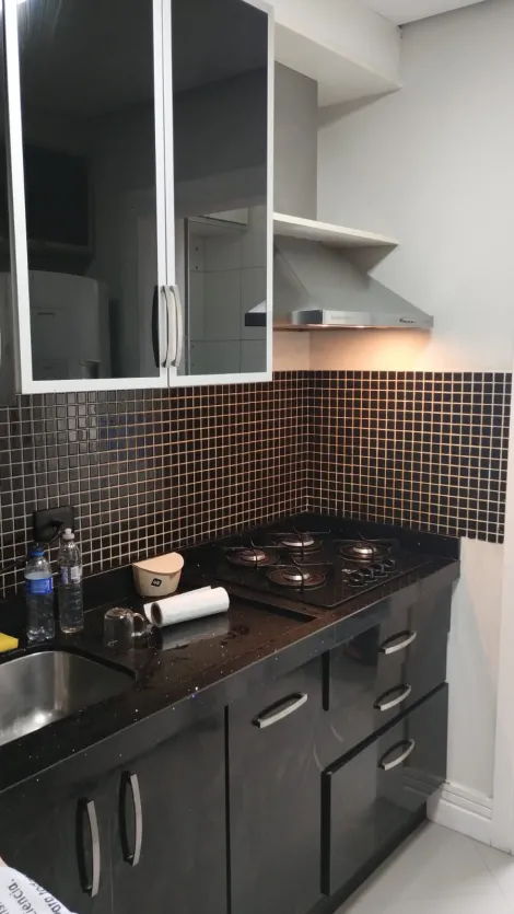 Comprar Apartamentos / Padr&atilde;o em Suzano R$ 330.000,00 - Foto 6