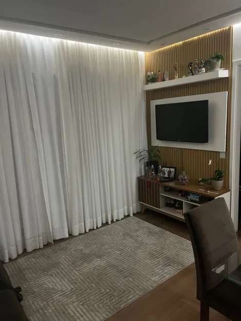 Alugar Apartamentos / Padr&atilde;o em Mogi das Cruzes R$ 1.700,00 - Foto 5