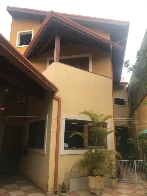 Comprar Casas / Sobrado em Suzano R$ 900.000,00 - Foto 1