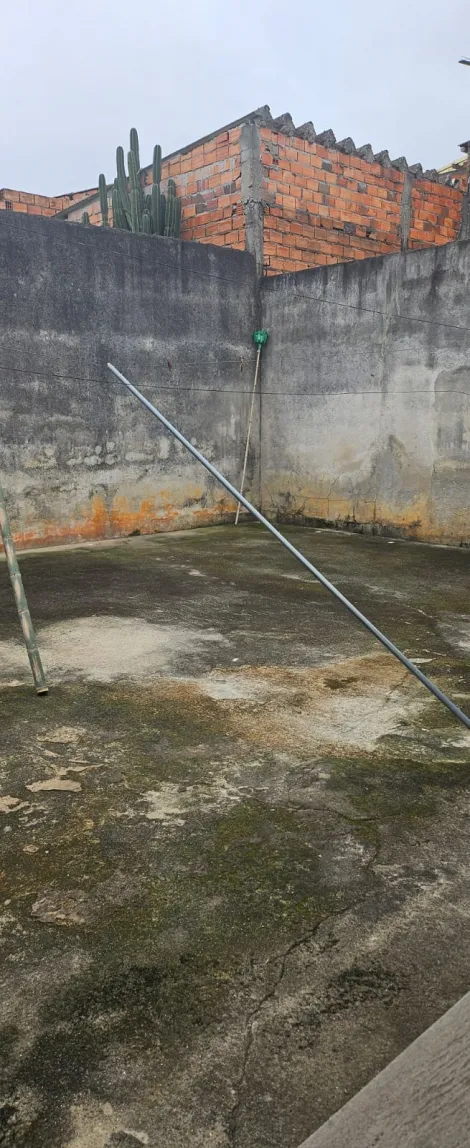 Comprar Casas / Sobrado em Suzano R$ 480.000,00 - Foto 8