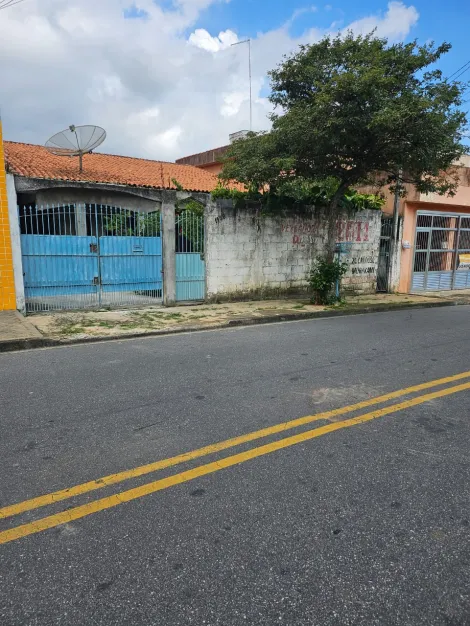 Comprar Casas / T&eacute;rrea em Suzano R$ 850.000,00 - Foto 1