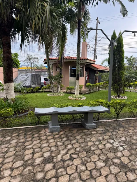 Comprar Apartamentos / Padrão em Suzano R$ 400.000,00 - Foto 2