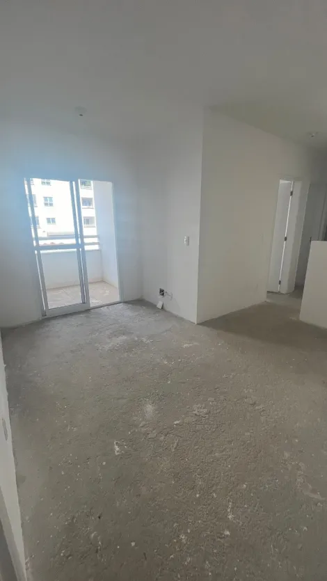 Comprar Apartamentos / Padr&atilde;o em Suzano R$ 260.000,00 - Foto 2