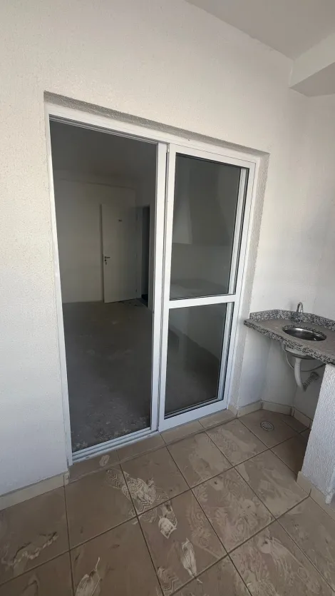 Comprar Apartamentos / Padr&atilde;o em Suzano R$ 260.000,00 - Foto 6
