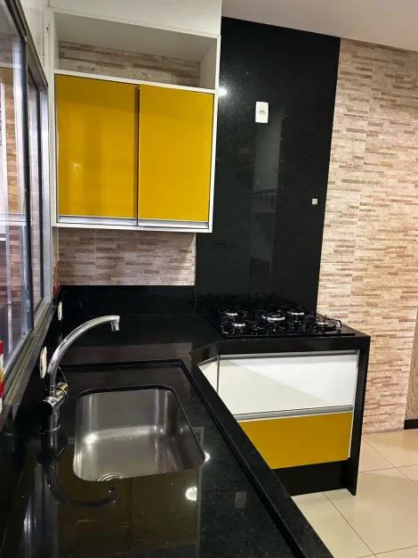 Comprar Casas / Condom&iacute;nio em Suzano R$ 280.000,00 - Foto 12