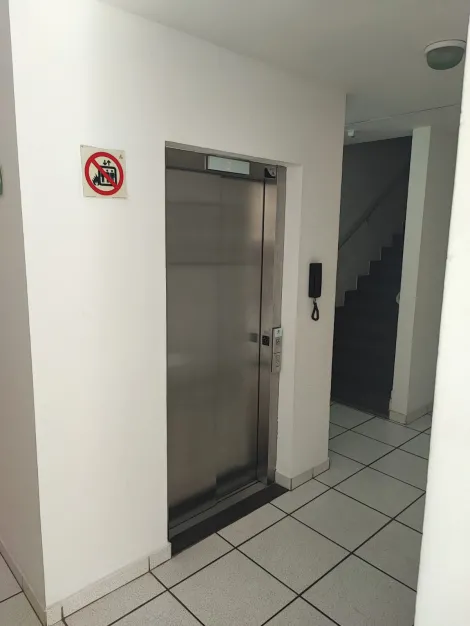 Comprar Apartamentos / Padr&atilde;o em Suzano R$ 230.000,00 - Foto 11