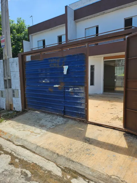 Comprar Casas / T&eacute;rrea em Suzano R$ 585.000,00 - Foto 1