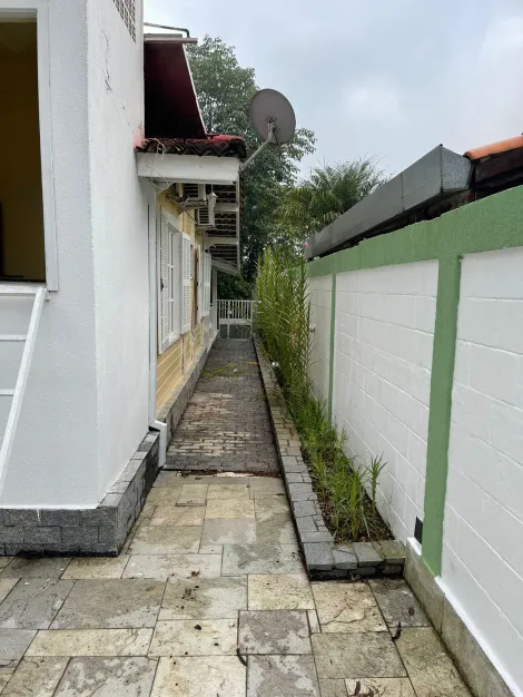 Alugar Casas / Condomínio em Mogi das Cruzes R$ 7.500,00 - Foto 17