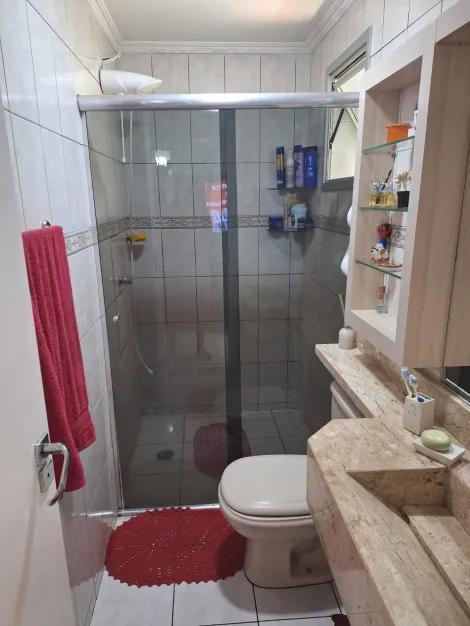Comprar Apartamentos / Padr&atilde;o em Suzano R$ 260.000,00 - Foto 9