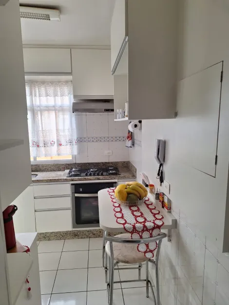 Comprar Apartamentos / Padr&atilde;o em Suzano R$ 260.000,00 - Foto 11