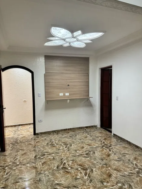 Alugar Casas / Sobrado em Suzano R$ 3.500,00 - Foto 17