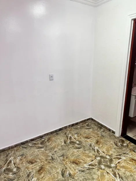 Alugar Casas / Sobrado em Suzano R$ 3.500,00 - Foto 10