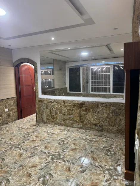 Alugar Casas / Sobrado em Suzano R$ 3.500,00 - Foto 8