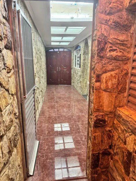 Alugar Casas / Sobrado em Suzano R$ 3.500,00 - Foto 4